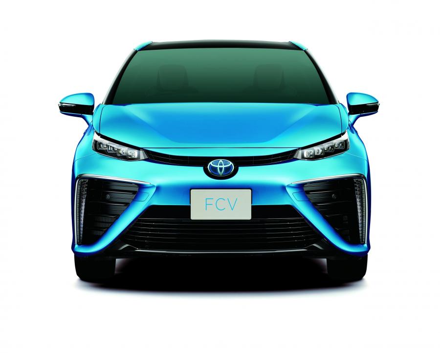  Toyota Fuel Cell Sedan 2015 года  (фото 3 из 4)